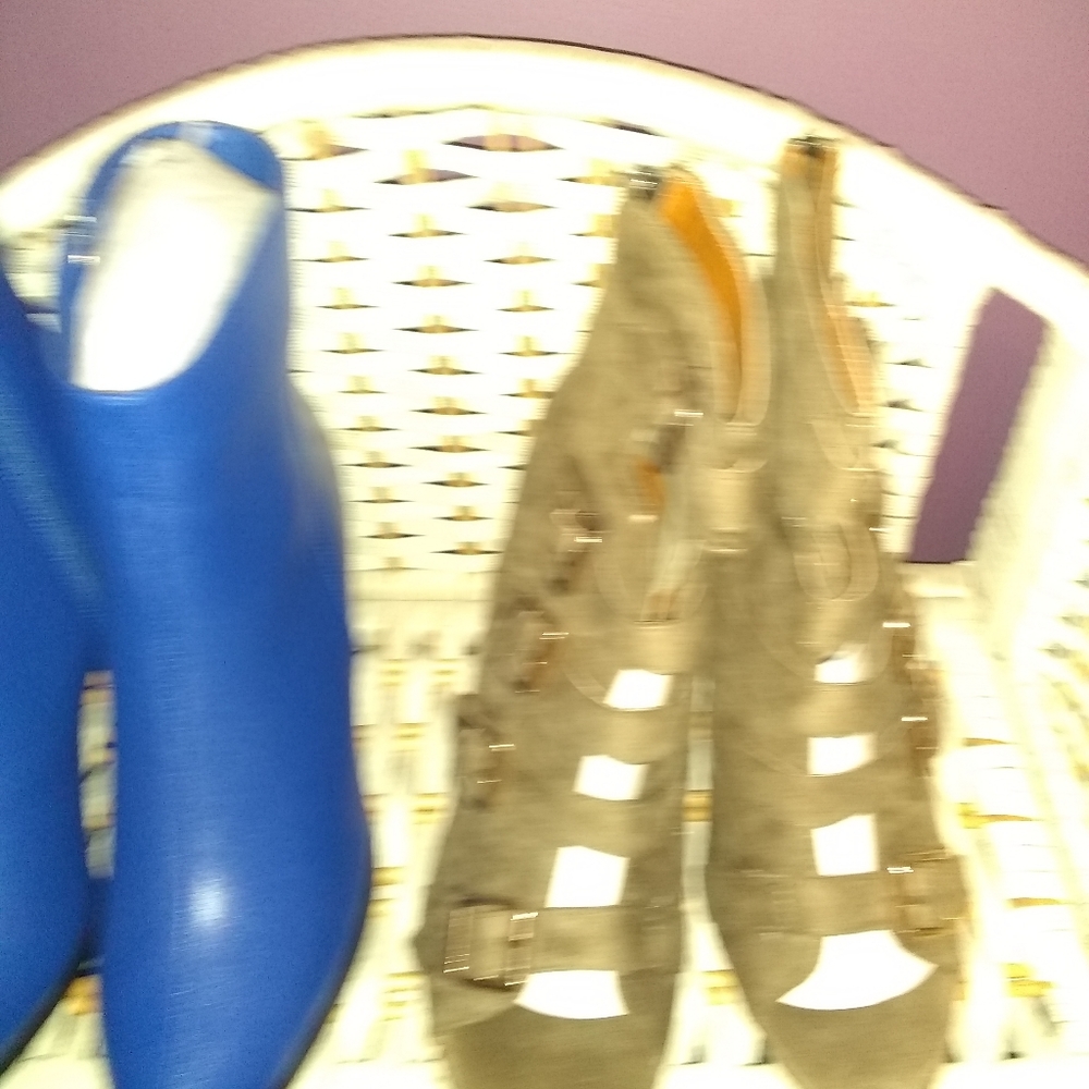 Fabolous Shoes,,